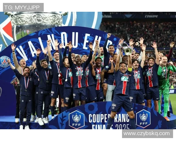 球星集结实况足球联赛激战一触即发,激情对决引爆全球赛事热潮 球星集结实况足球联赛激战一触即发,激情对决引爆全球赛事热潮