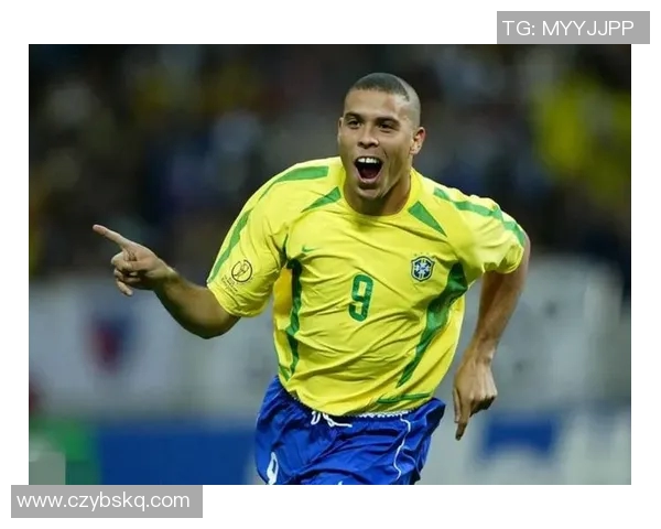 猜一猜,这位世界杯足球球星是谁?他曾带领球队夺冠并创造传奇瞬间 猜一猜,这位世界杯足球球星是谁?他曾带领球队夺冠并创造传奇瞬间