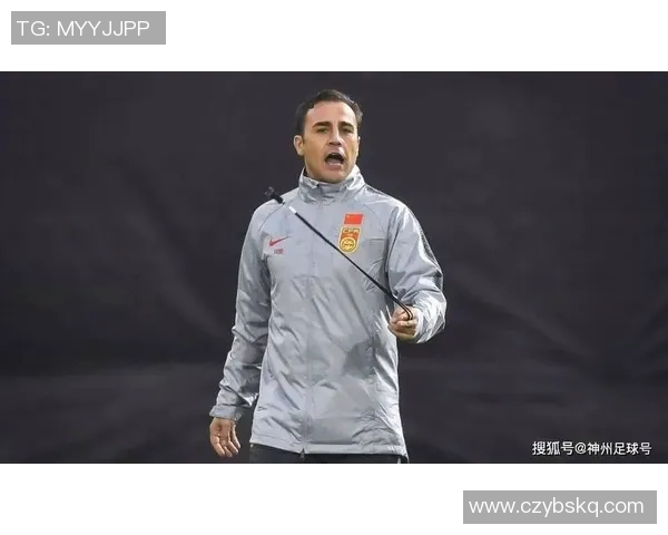 盘点那些在绿茵场上以抖肩动作惊艳球迷的传奇足球球星 盘点那些在绿茵场上以抖肩动作惊艳球迷的传奇足球球星